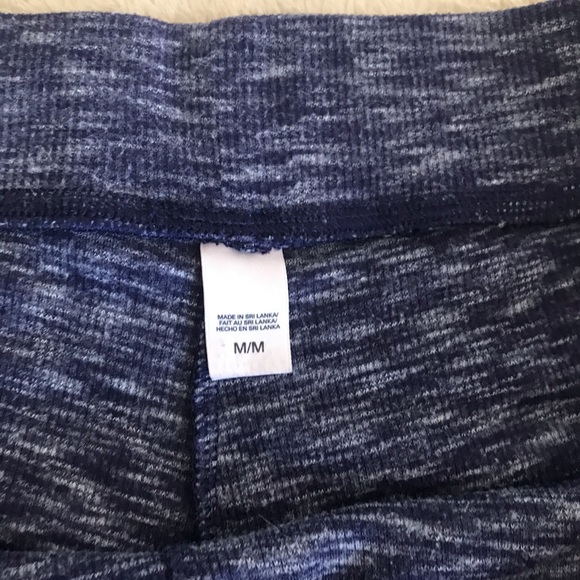 Soft Comfortable Lounge Pants - Size M - Picture 6 of 10